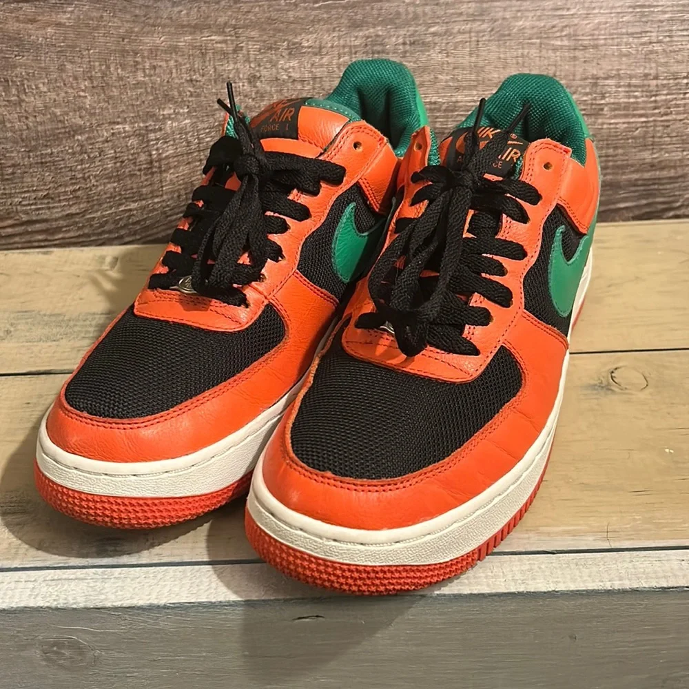 Nikes Air Force 1 “Carnival”-  Sz-11-Released “03”-Excellent condition for age - Picture 3 of 10